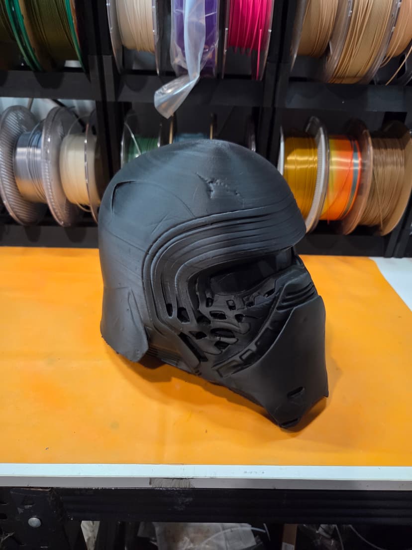 Portfolio: Kylo ren helmet